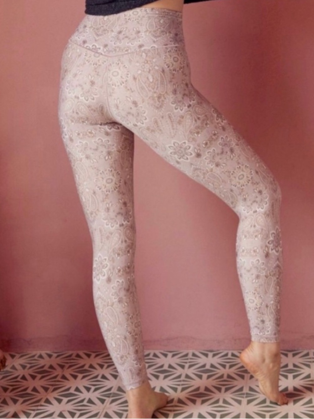 aerie High-Rise Paisley Leggings - Light Pink